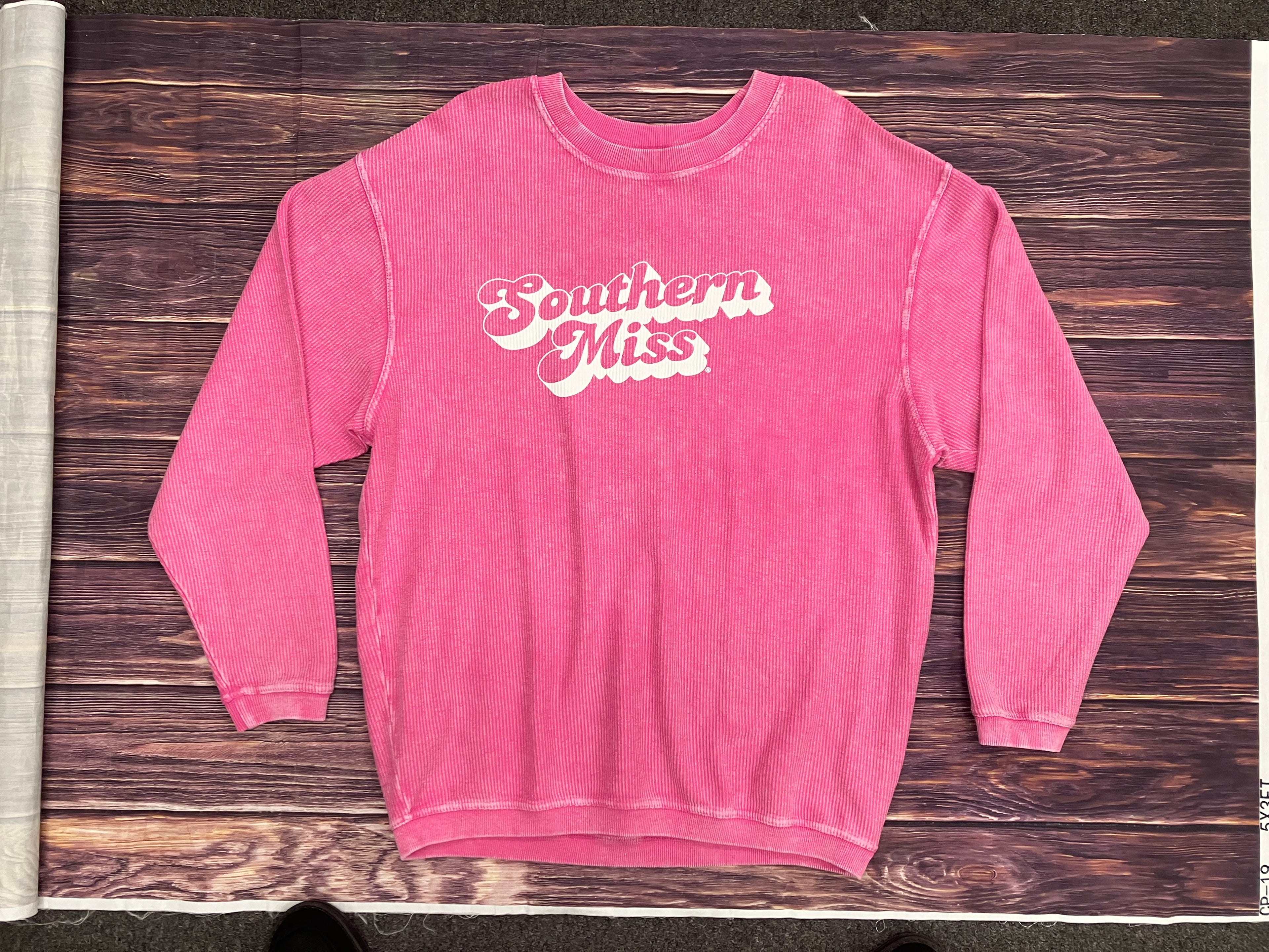 Sweatshirt Crewneck Corded Retro Southern Miss Script