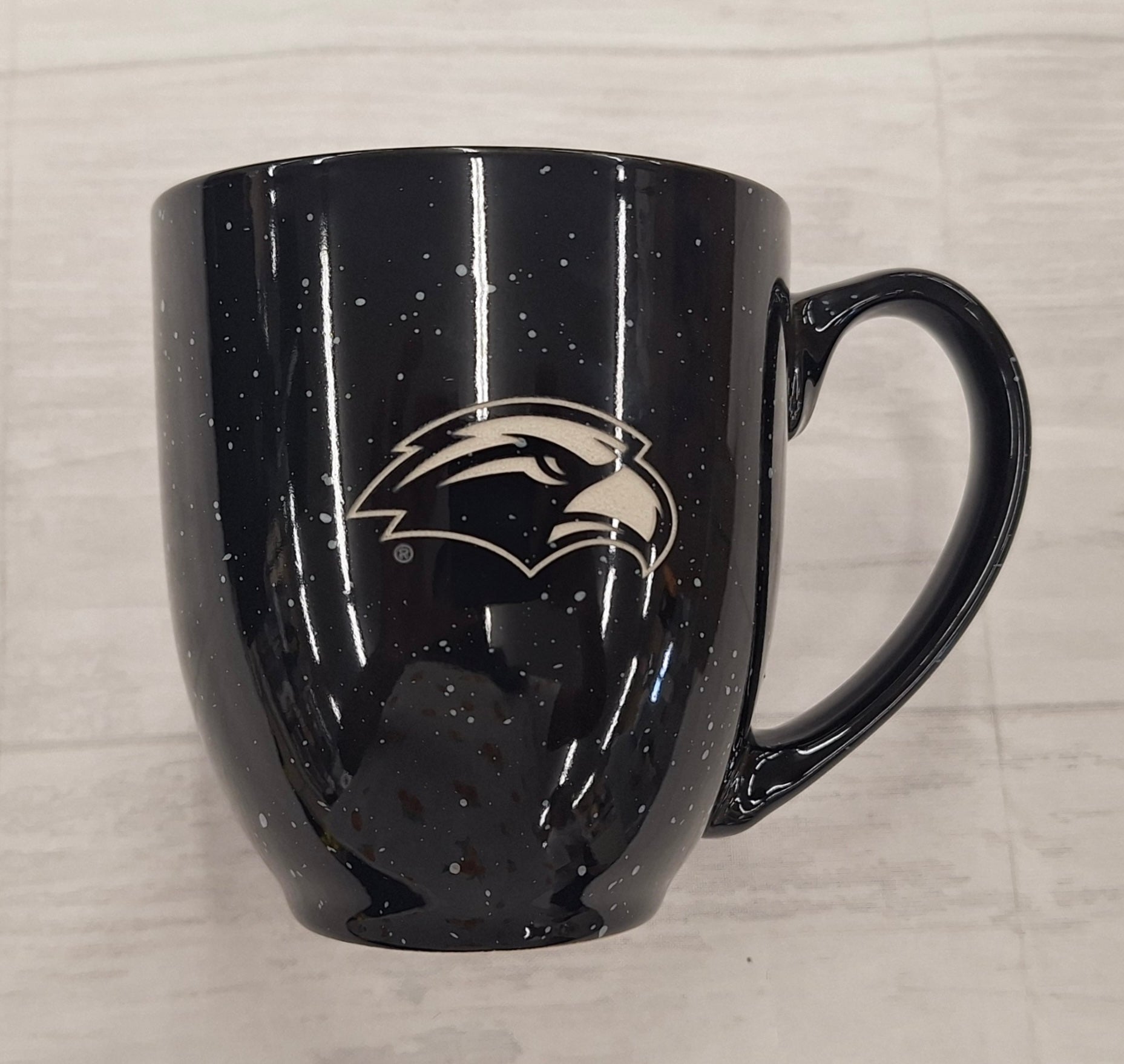 Bistro Ceramic Mug with Etched Eagle Head