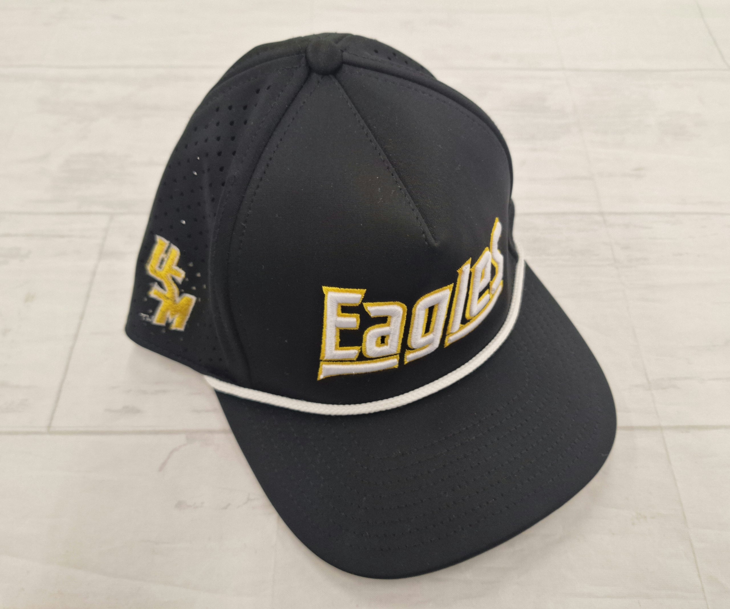 Cap Baseball Roped Bill Eagles Underlined with Stacked USM