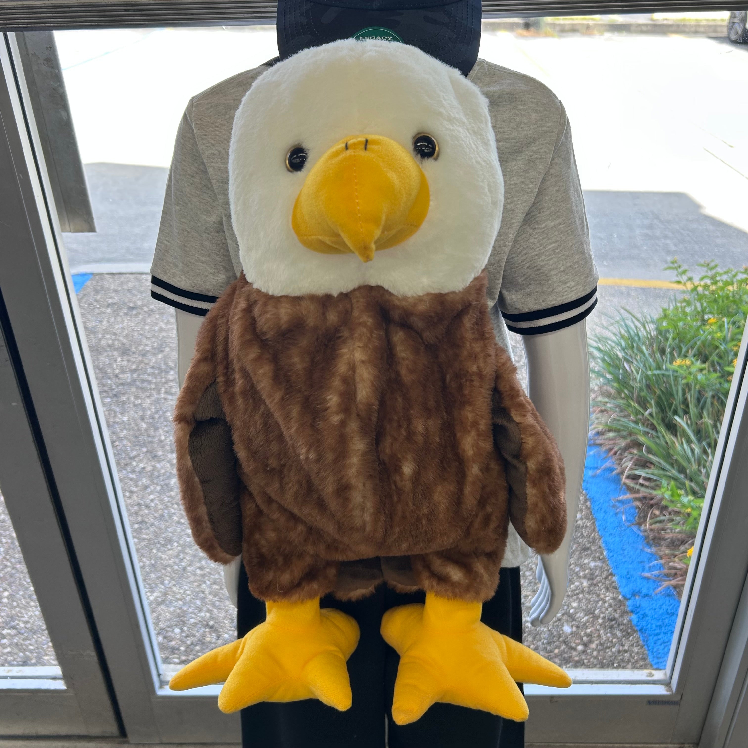 20" Eagle Backpack with Zipper