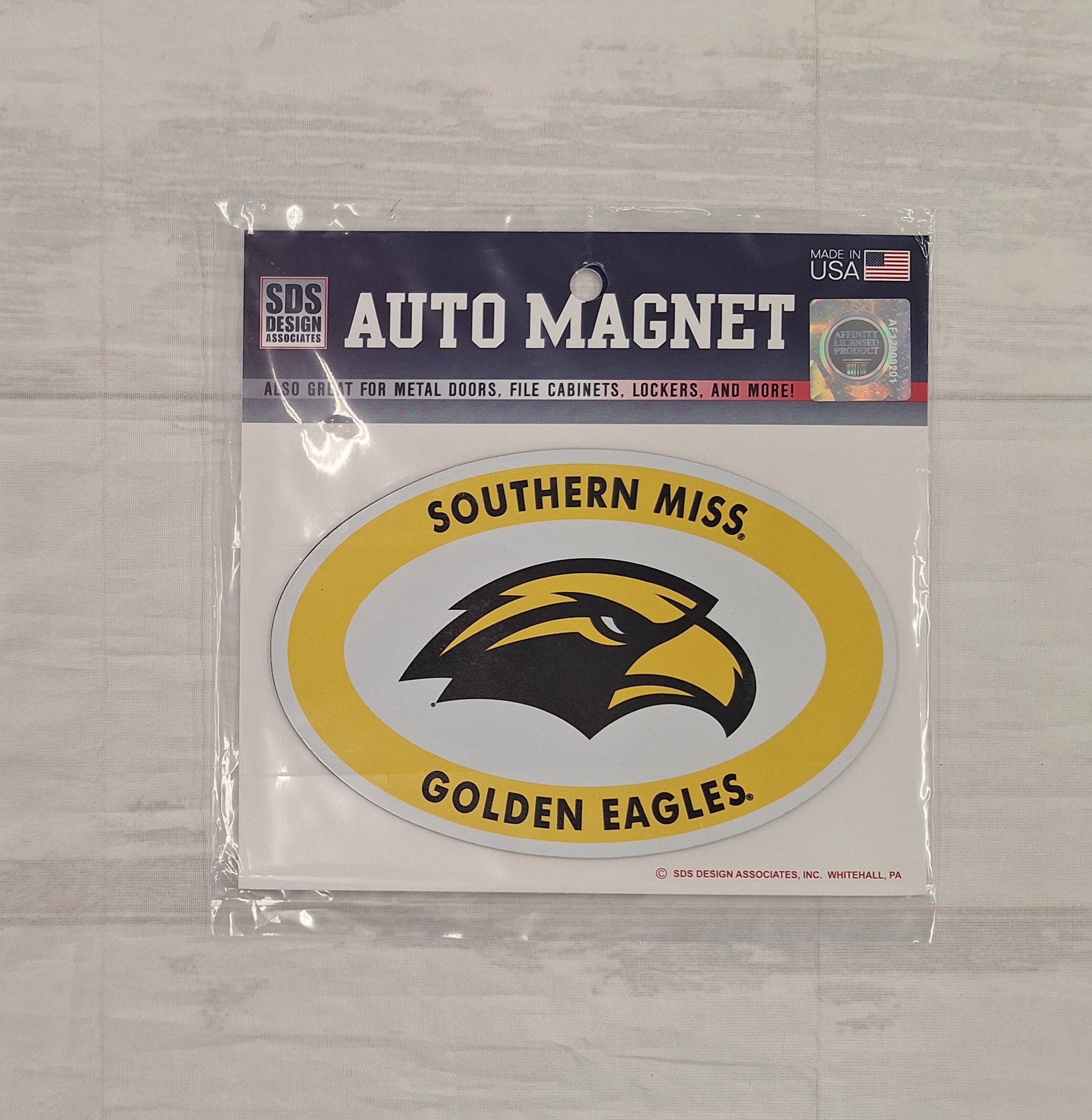 Auto Magnet 6" Euro Southern Miss Golden Eagels with Eagle Head