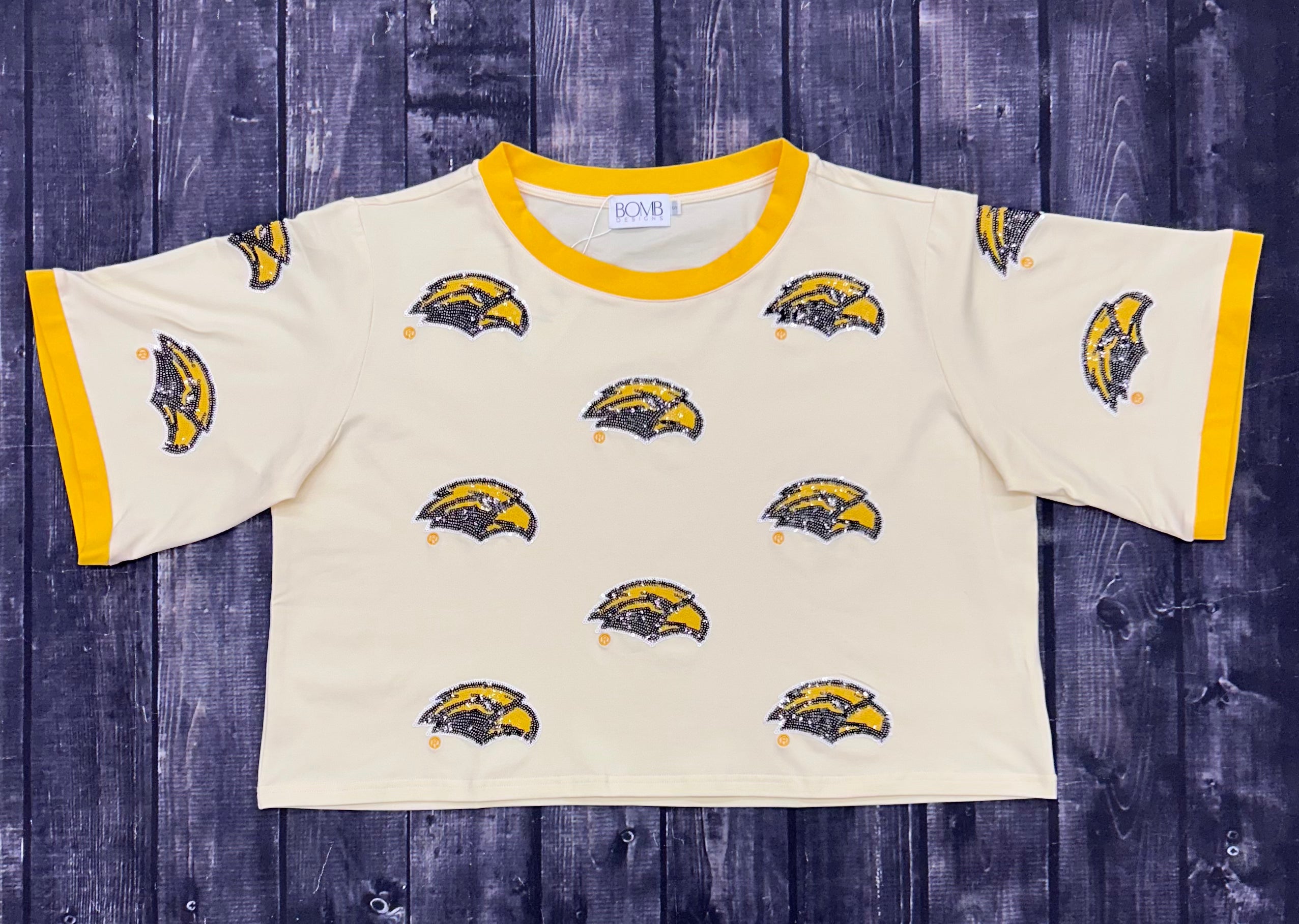 Women’s Scattered Oversized Cropped T-Shirt with Sequin Eagle Head