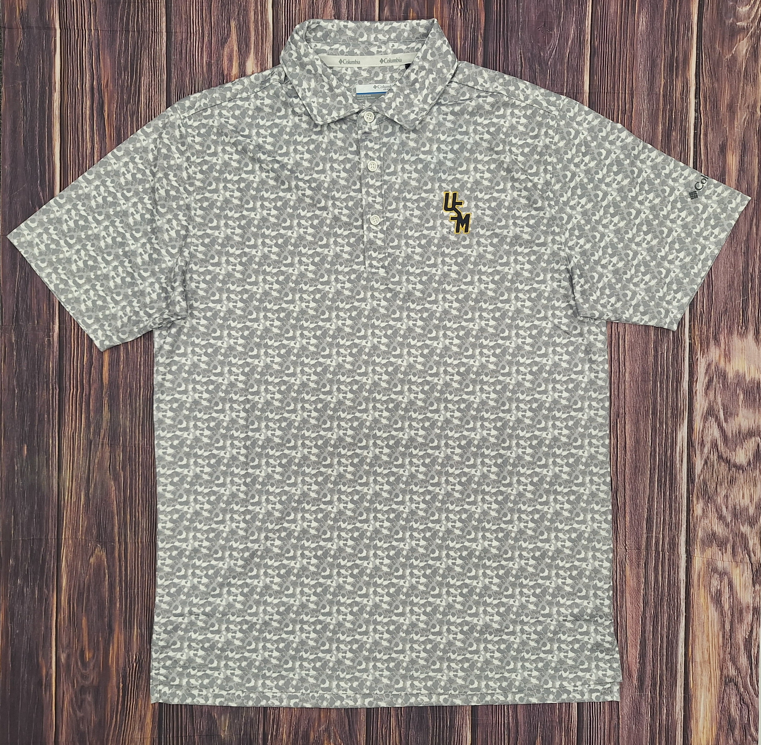 Columbia Men's Catchy Swing Short Sleeve Polo with Camo Look Print and Stacked USM