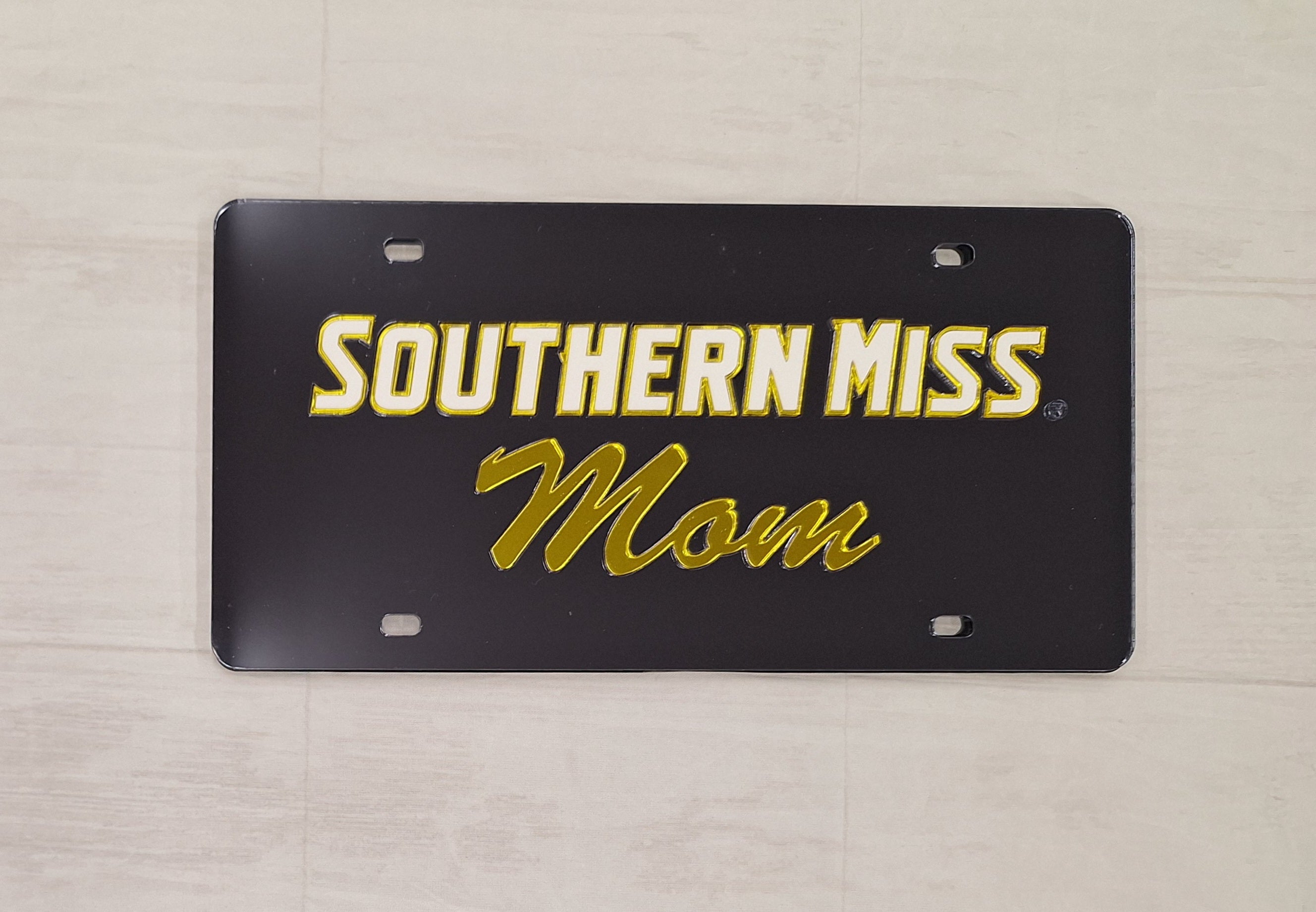 Auto License Plate Southern Miss Mom Script