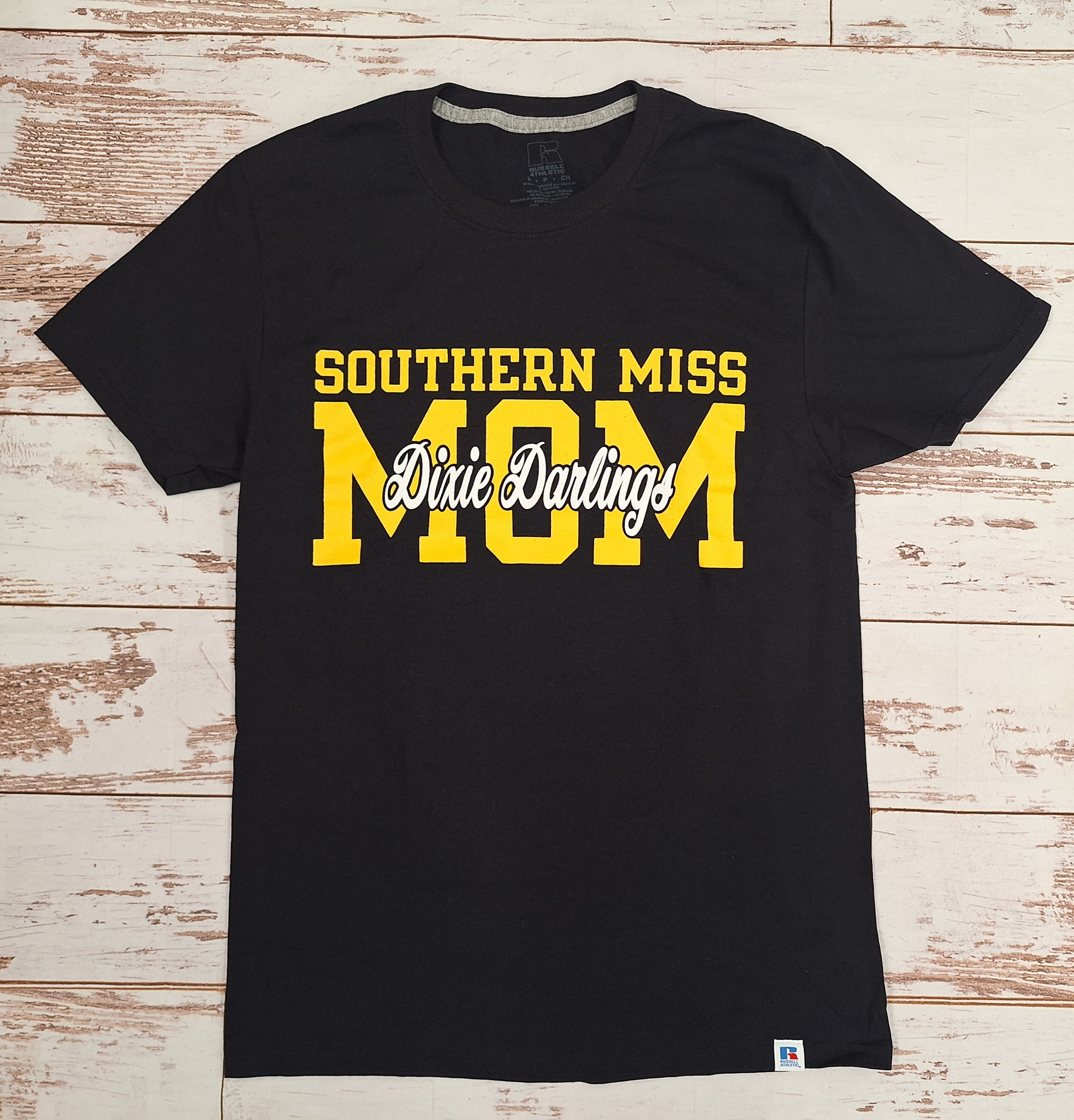 T-Shirt Short Sleeve Mom Dixie Darlings Script