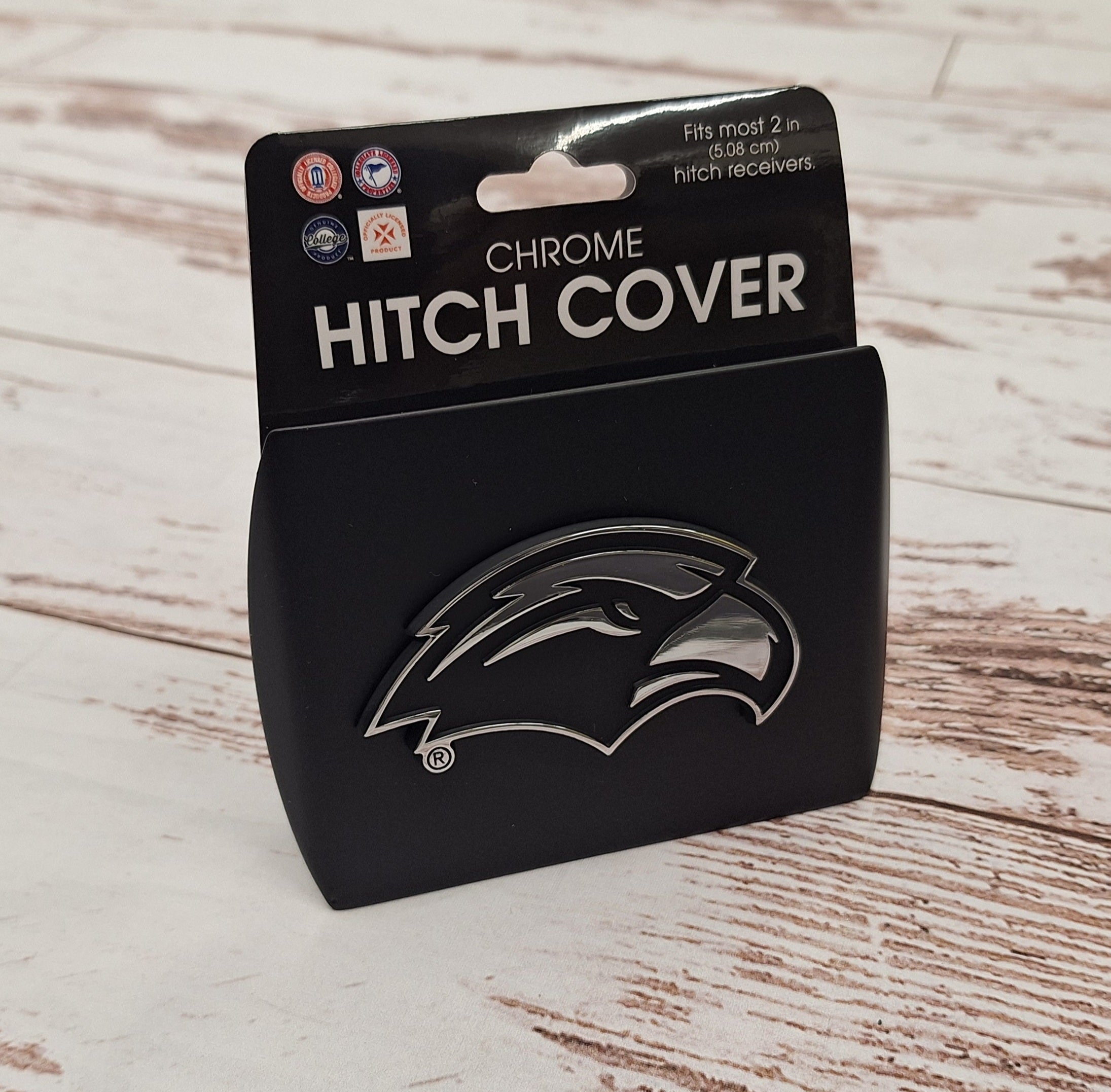 Auto Chrome Hitch Cover with Silver Eagle Head